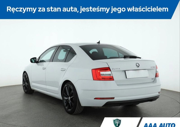 Skoda Octavia cena 62000 przebieg: 193632, rok produkcji 2017 z Reda małe 301